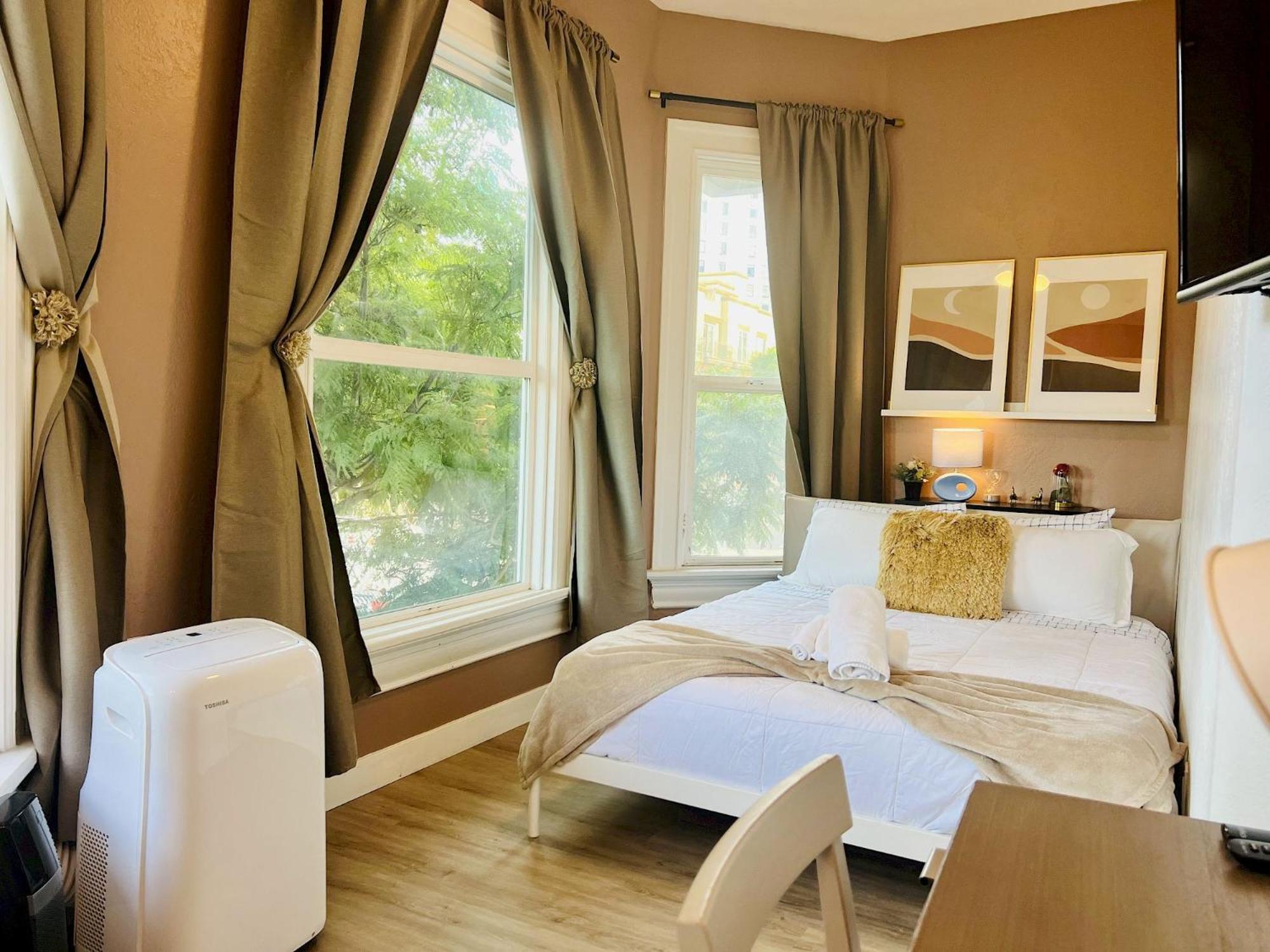 Somerset Hotel Сан-Дієго Екстер'єр фото